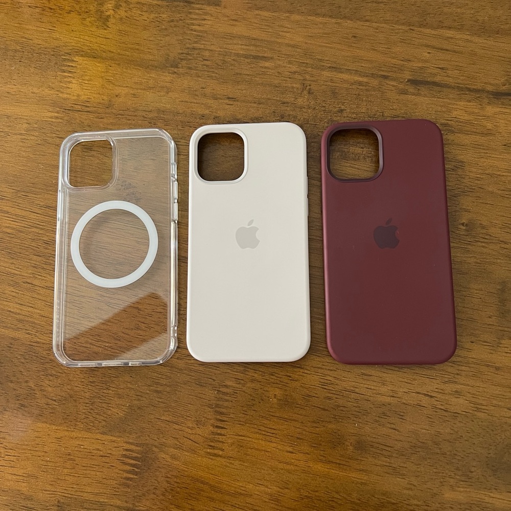 Apple Silicone Plastic MagSafe iPhone 12 Pro Cases Bundle White Plum